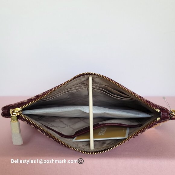 MICHAEL KORS Jet Set Signature Jacquard Large Zip Pouch Wristlet- Dark Berry ⭐ - Picture 12 of 16